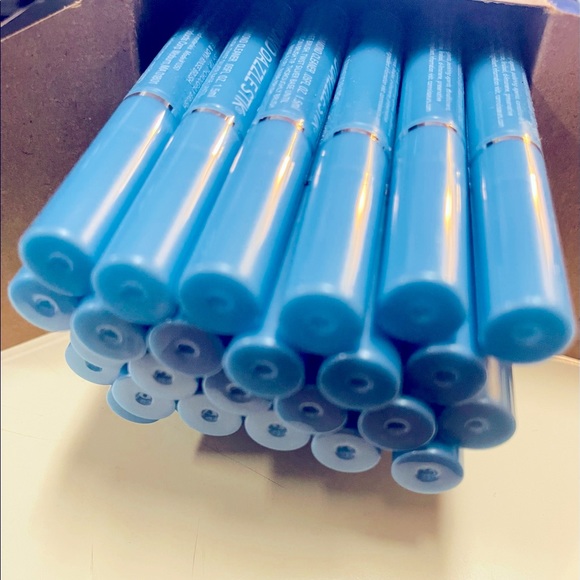 24 pcs Connoisseurs Diamond Dazzle Stik Light Blue Diamond Jewelry Clean… - Picture 5 of 5